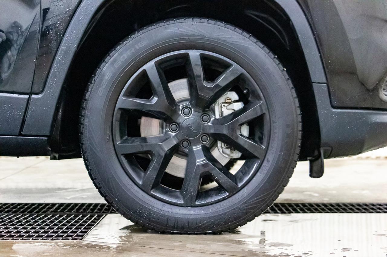 2019 Jeep Cherokee 4x4 Sport BCam Red Deer AB