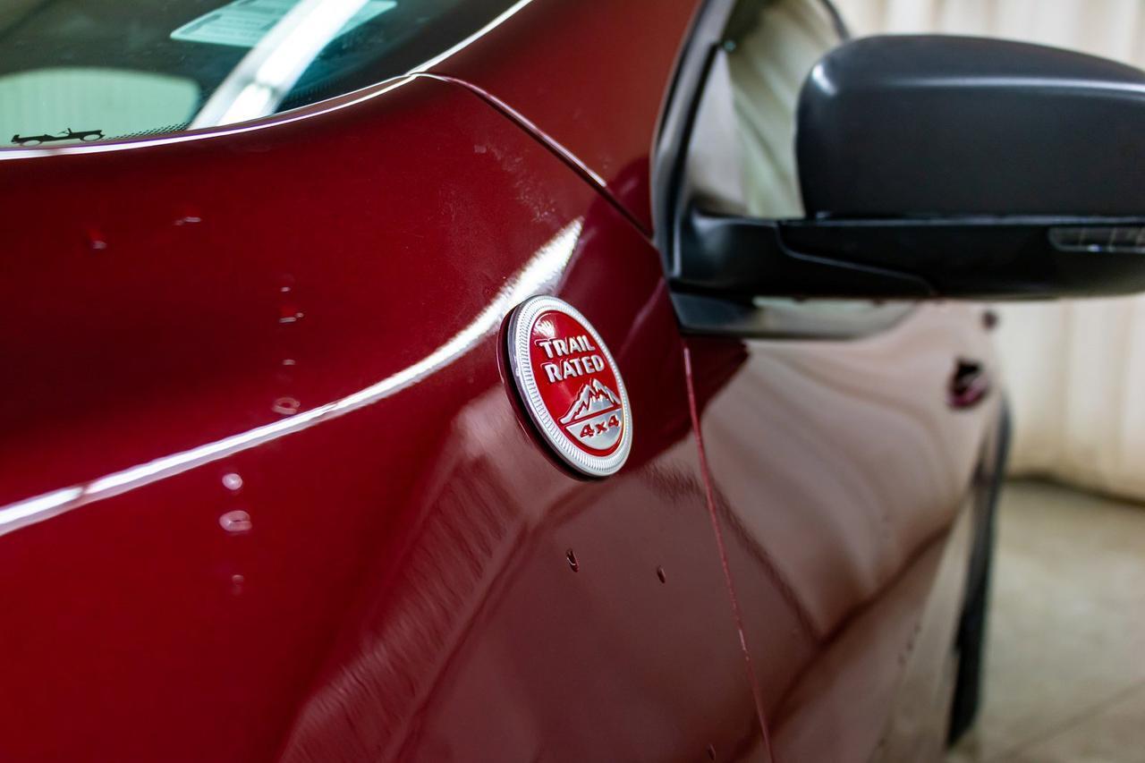 2019 Jeep Cherokee 4x4 Trailhawk Leather Nav BCam Red Deer AB