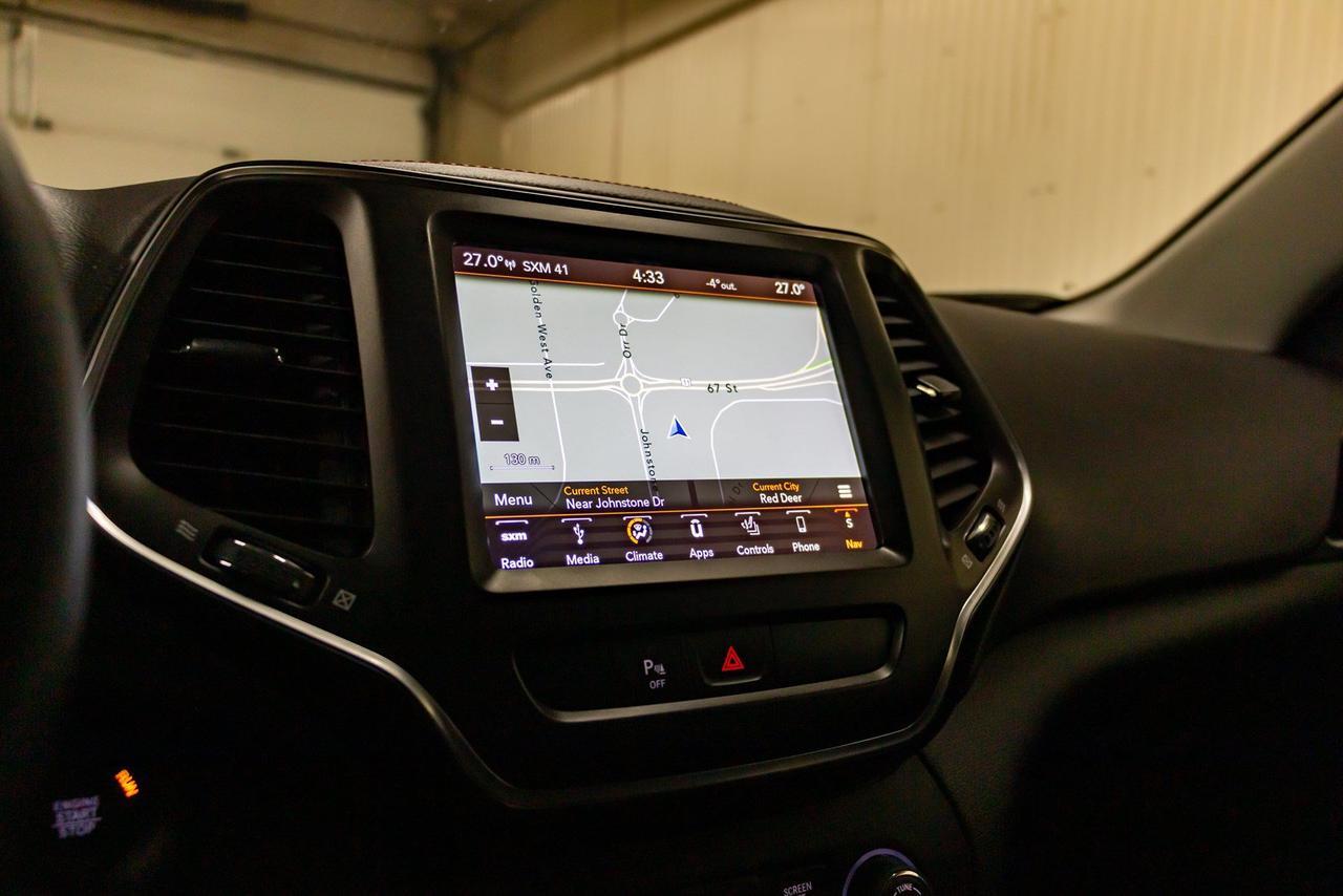 2019 Jeep Cherokee 4x4 Trailhawk Leather Nav BCam Red Deer AB