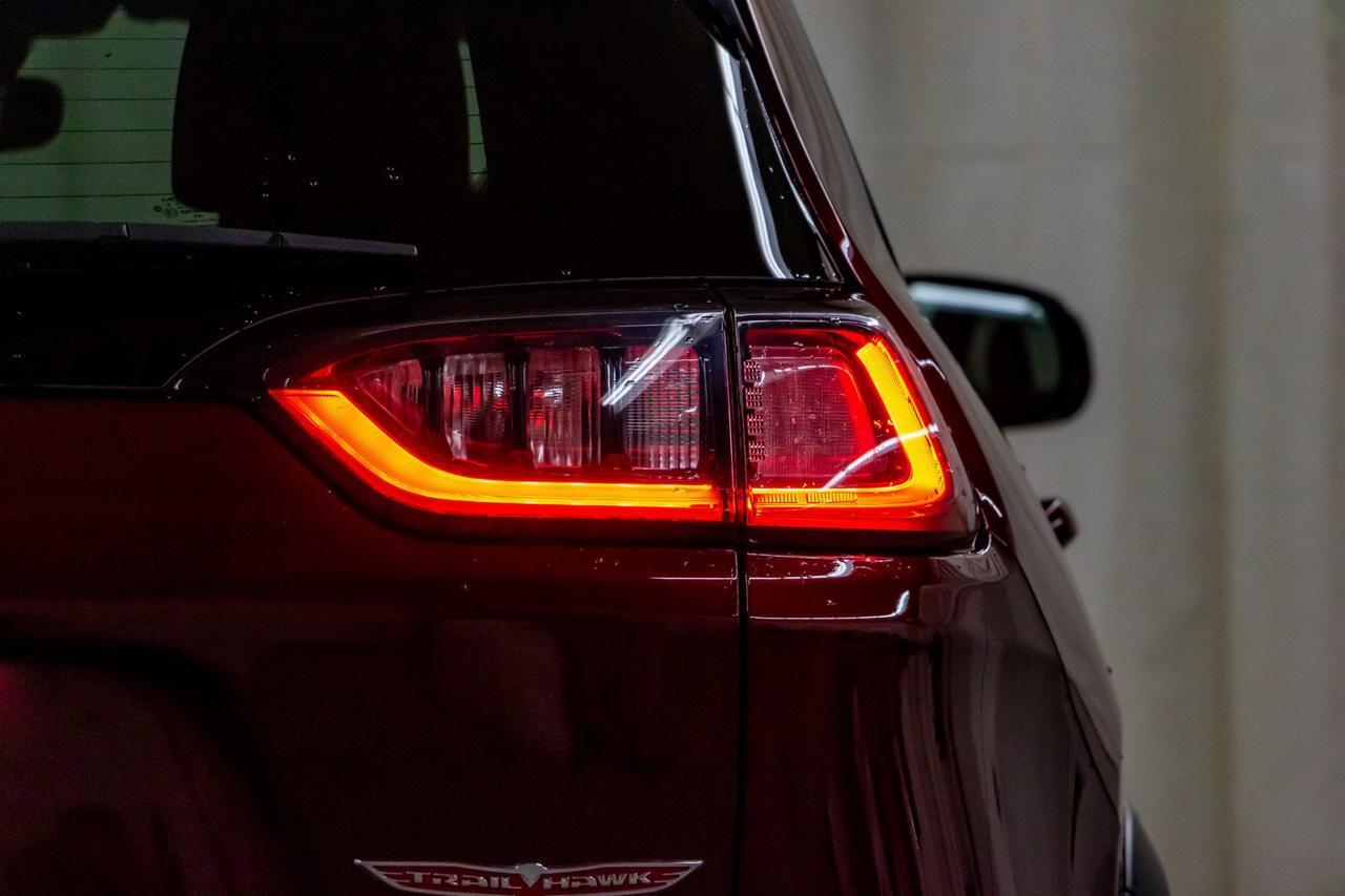 2019 Jeep Cherokee 4x4 Trailhawk Leather Nav BCam Red Deer AB