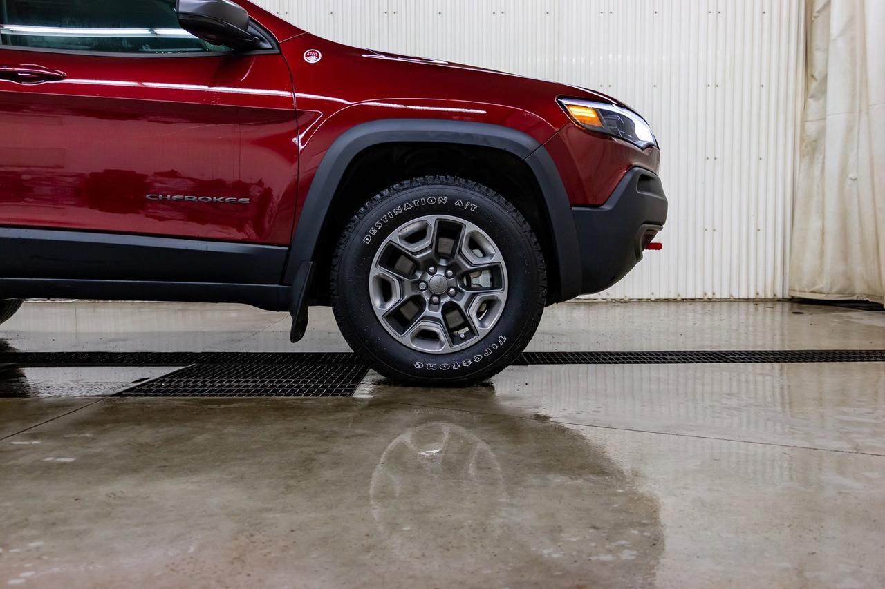 2019 Jeep Cherokee 4x4 Trailhawk Leather Nav BCam Red Deer AB