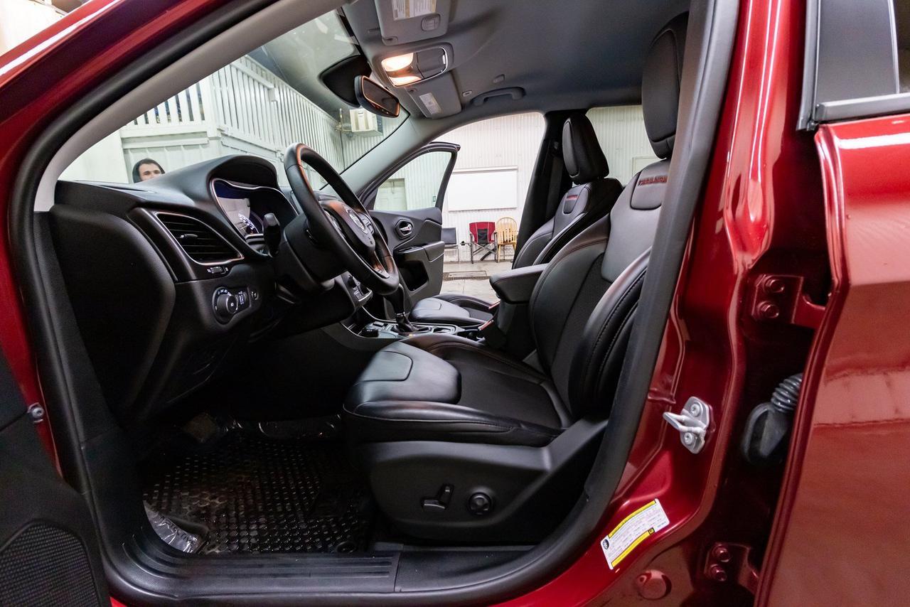 2019 Jeep Cherokee 4x4 Trailhawk Leather Nav BCam Red Deer AB