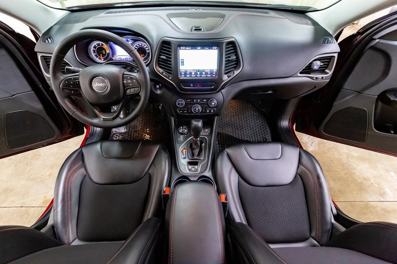 2019 Jeep Cherokee 4x4 Trailhawk Leather Nav BCam Red Deer AB