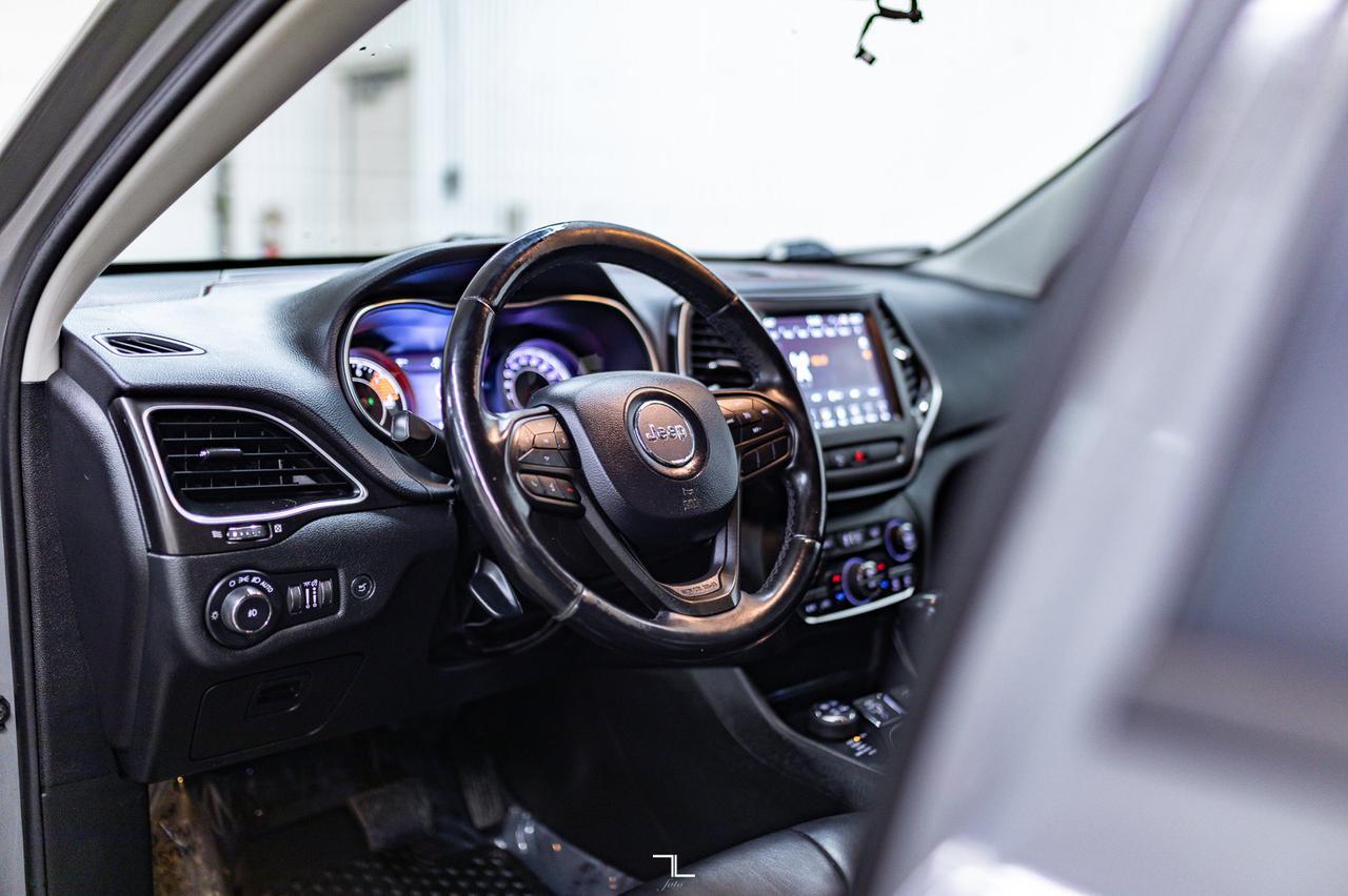 2019 Jeep Cherokee 4x4 Trailhawk Leather Nav BCam Red Deer AB