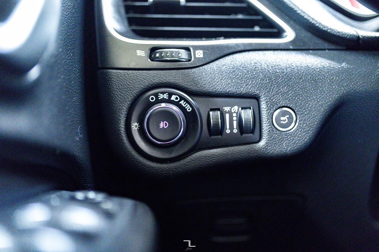 2019 Jeep Cherokee 4x4 Trailhawk Leather Nav BCam Red Deer AB