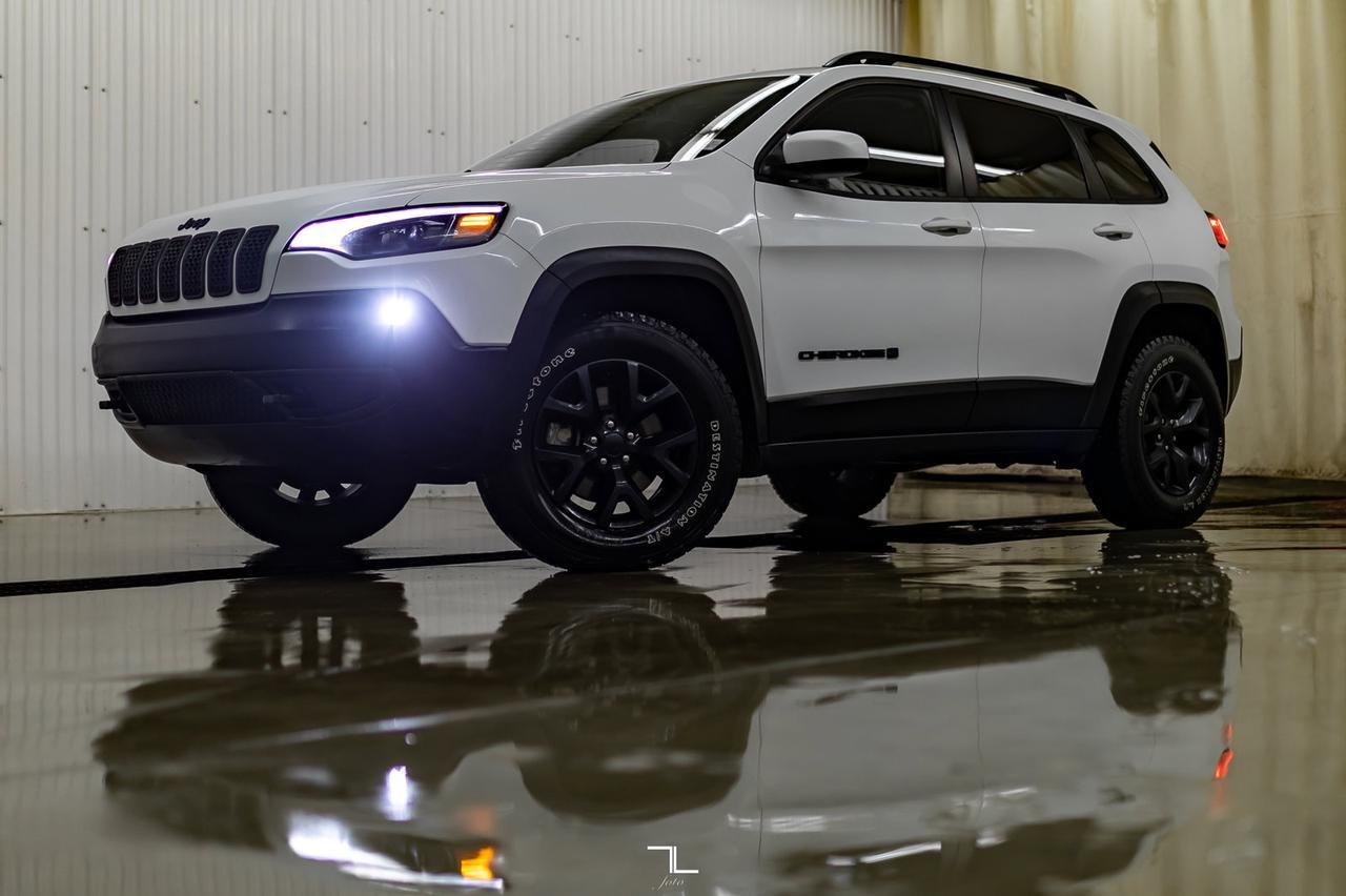 2019 Jeep Cherokee 4x4 Upland BCam Heated Seats Red Deer AB