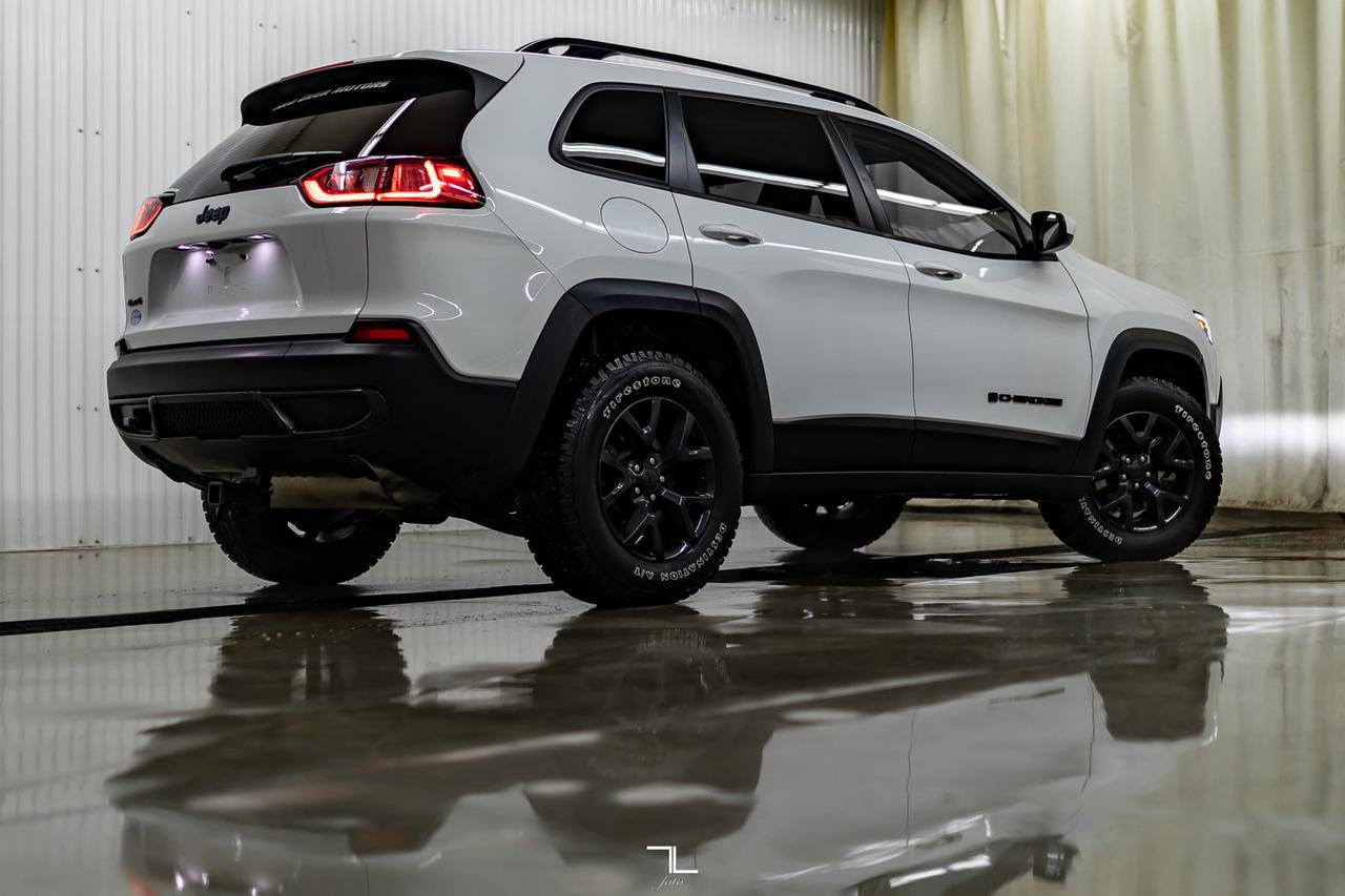 2019 Jeep Cherokee 4x4 Upland BCam Heated Seats Red Deer AB