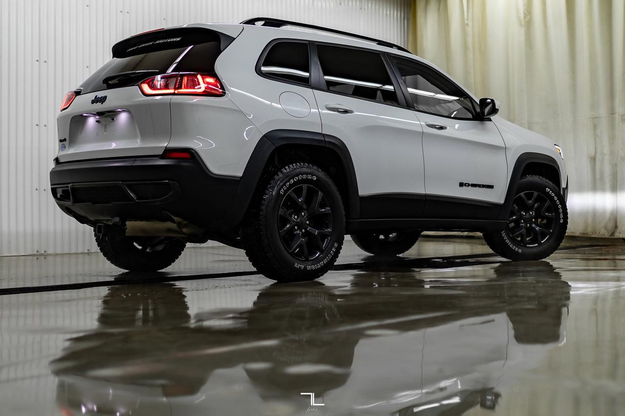 2019 Jeep Cherokee 4x4 Upland BCam Heated Seats Red Deer AB