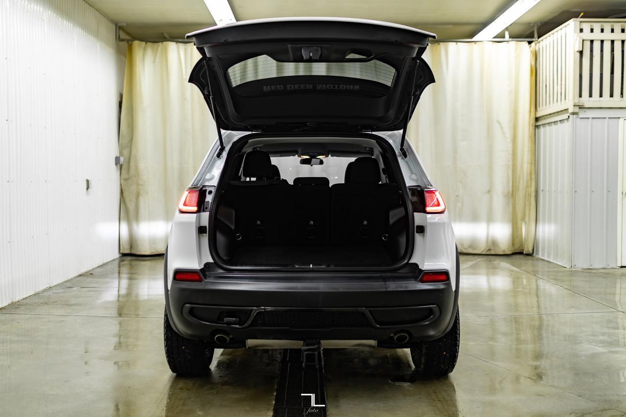 2019 Jeep Cherokee 4x4 Upland BCam Heated Seats Red Deer AB