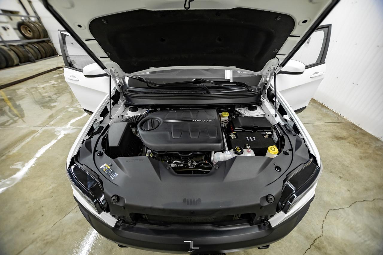 2019 Jeep Cherokee 4x4 Upland BCam Heated Seats Red Deer AB