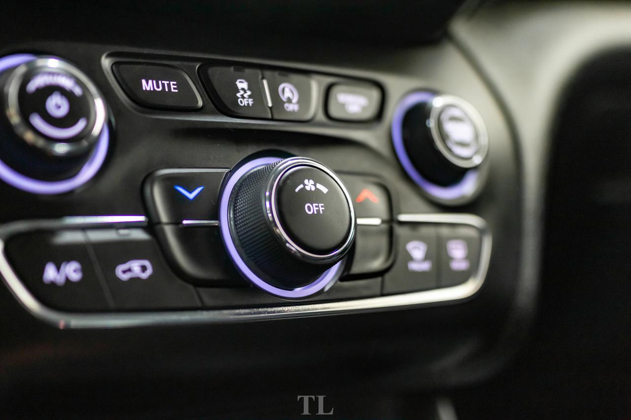 2019 Jeep Cherokee 4x4 Upland BCam Red Deer AB