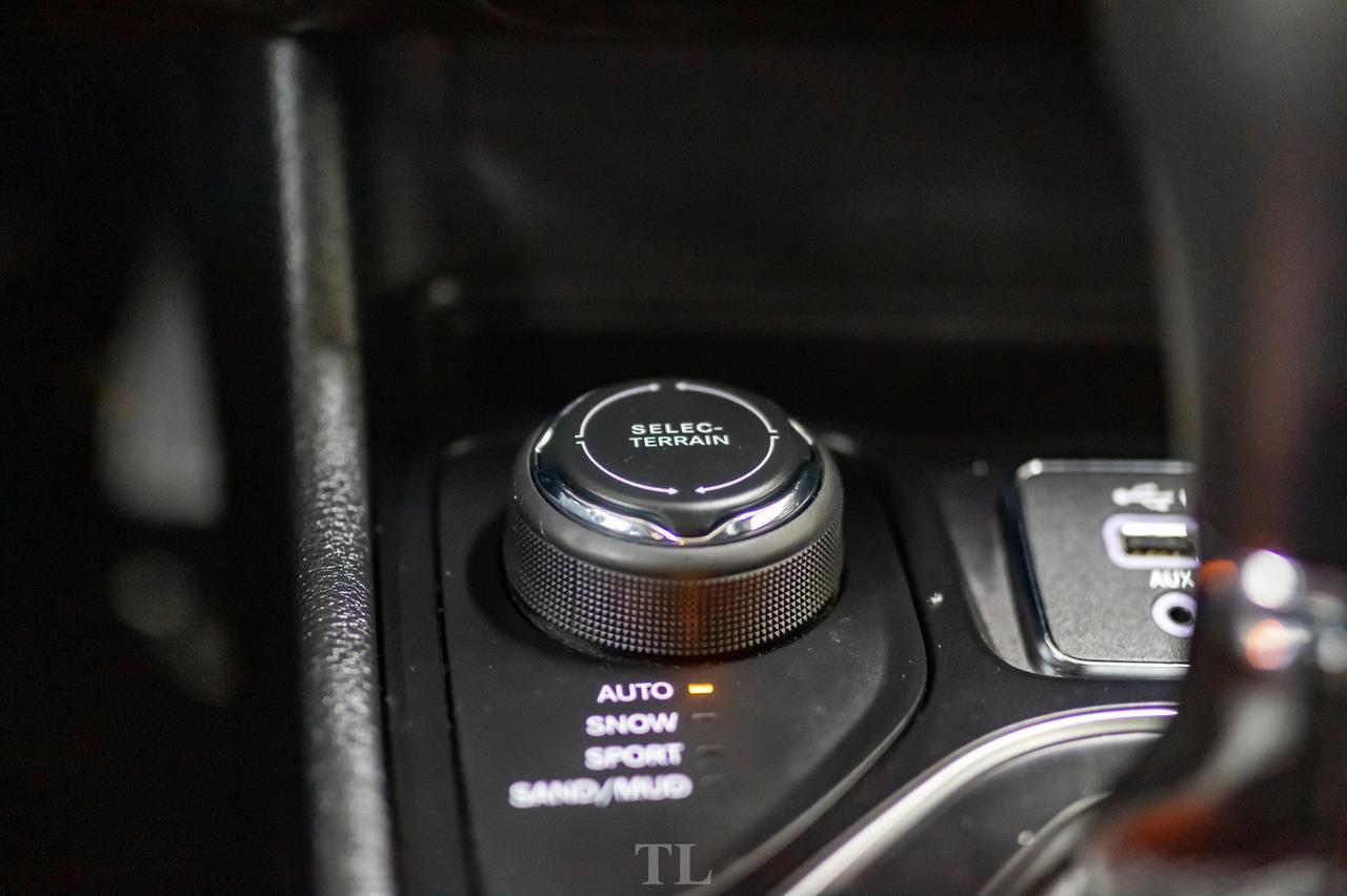 2019 Jeep Cherokee 4x4 Upland BCam Red Deer AB