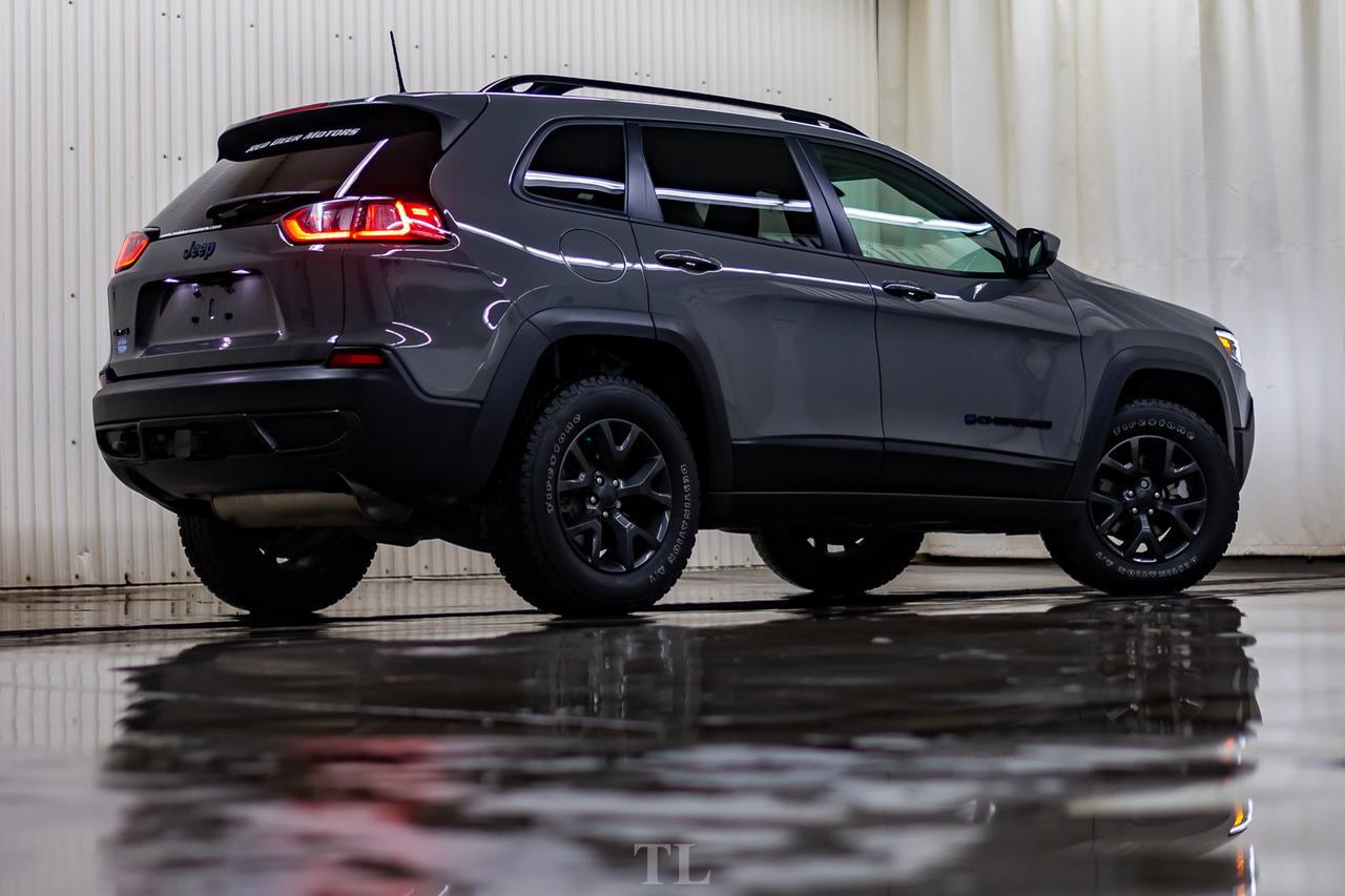 2019 Jeep Cherokee 4x4 Upland BCam Red Deer AB