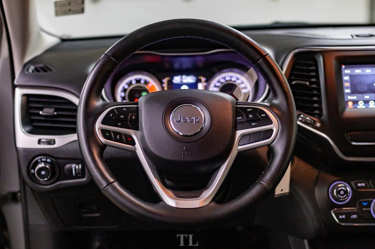 2019 Jeep Cherokee 4x4 Upland BCam Red Deer AB