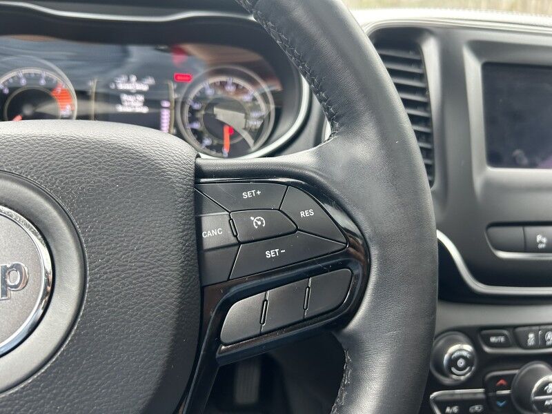 2019 Jeep Cherokee Altitude - 1 OWNER - V6 - SUNROOF Whitinsville MA
