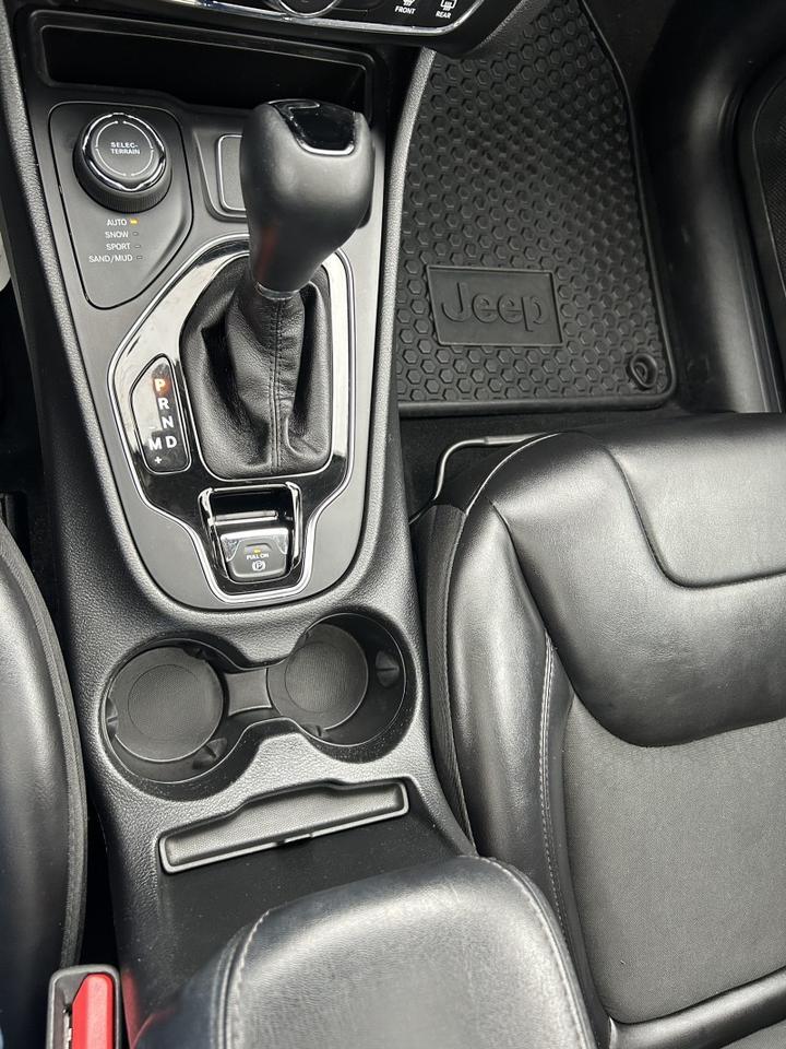 2019 Jeep Cherokee Altitude - 1 OWNER - V6 - SUNROOF Whitinsville MA