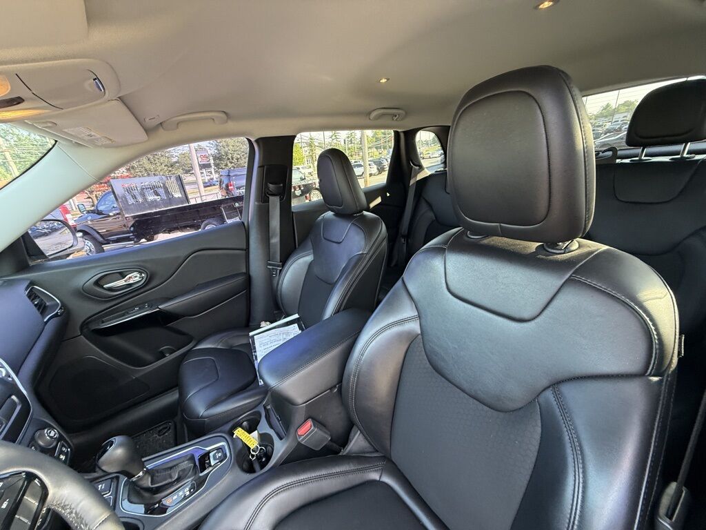 2019 Jeep Cherokee Altitude Crestwood KY