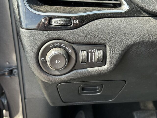 2019 Jeep Cherokee Altitude Crestwood KY