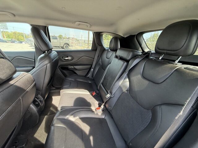 2019 Jeep Cherokee Altitude Crestwood KY