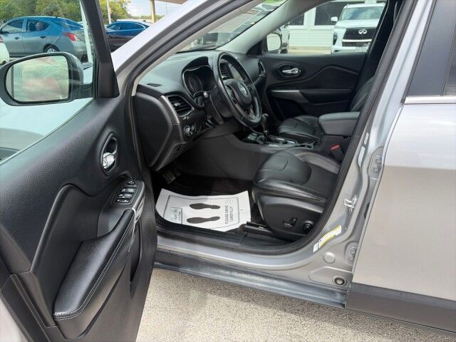 2019 Jeep Cherokee Altitude Gainesville TX