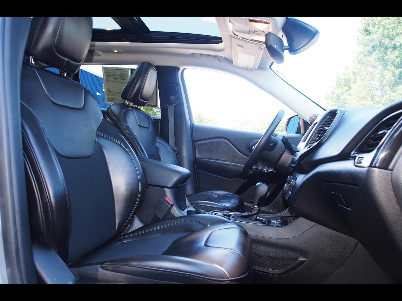 2019 Jeep Cherokee Altitude