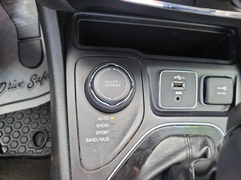 2019 Jeep Cherokee Altitude Owego NY