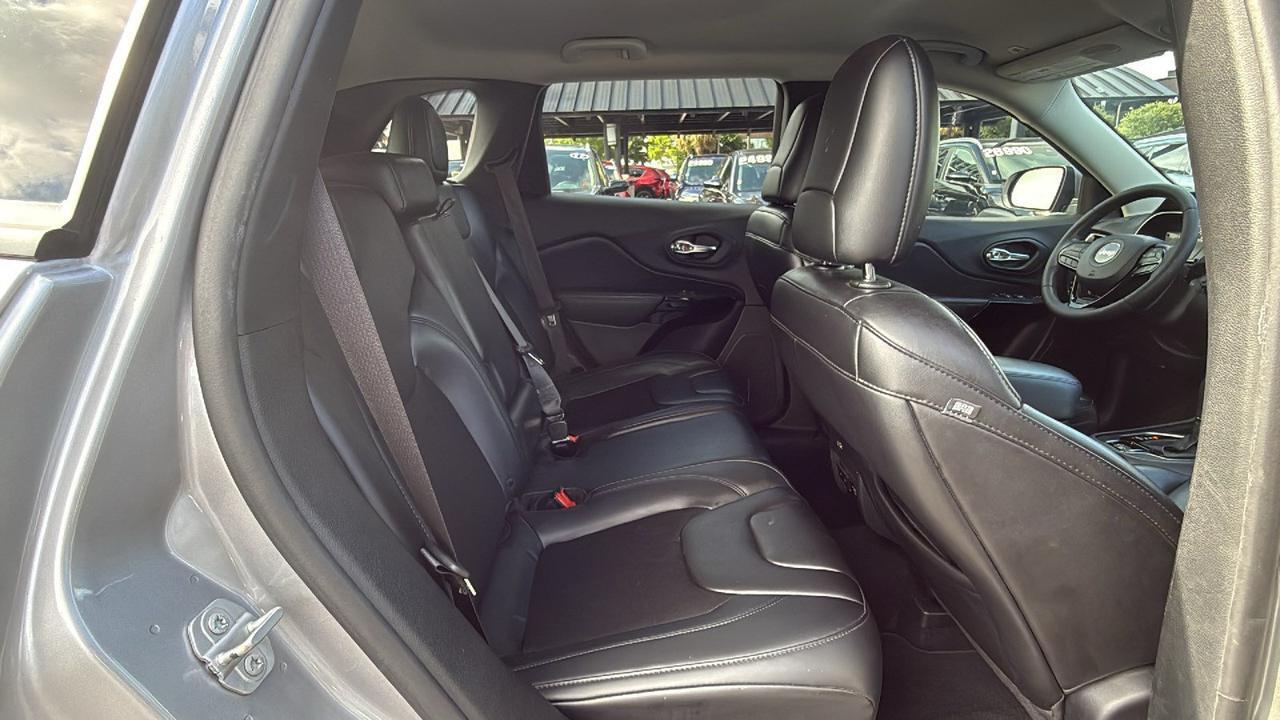 2019 Jeep Cherokee Altitude San Antonio TX