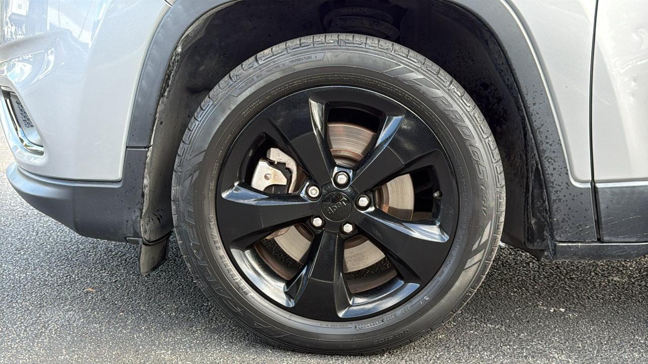 2019 Jeep Cherokee Altitude San Antonio TX