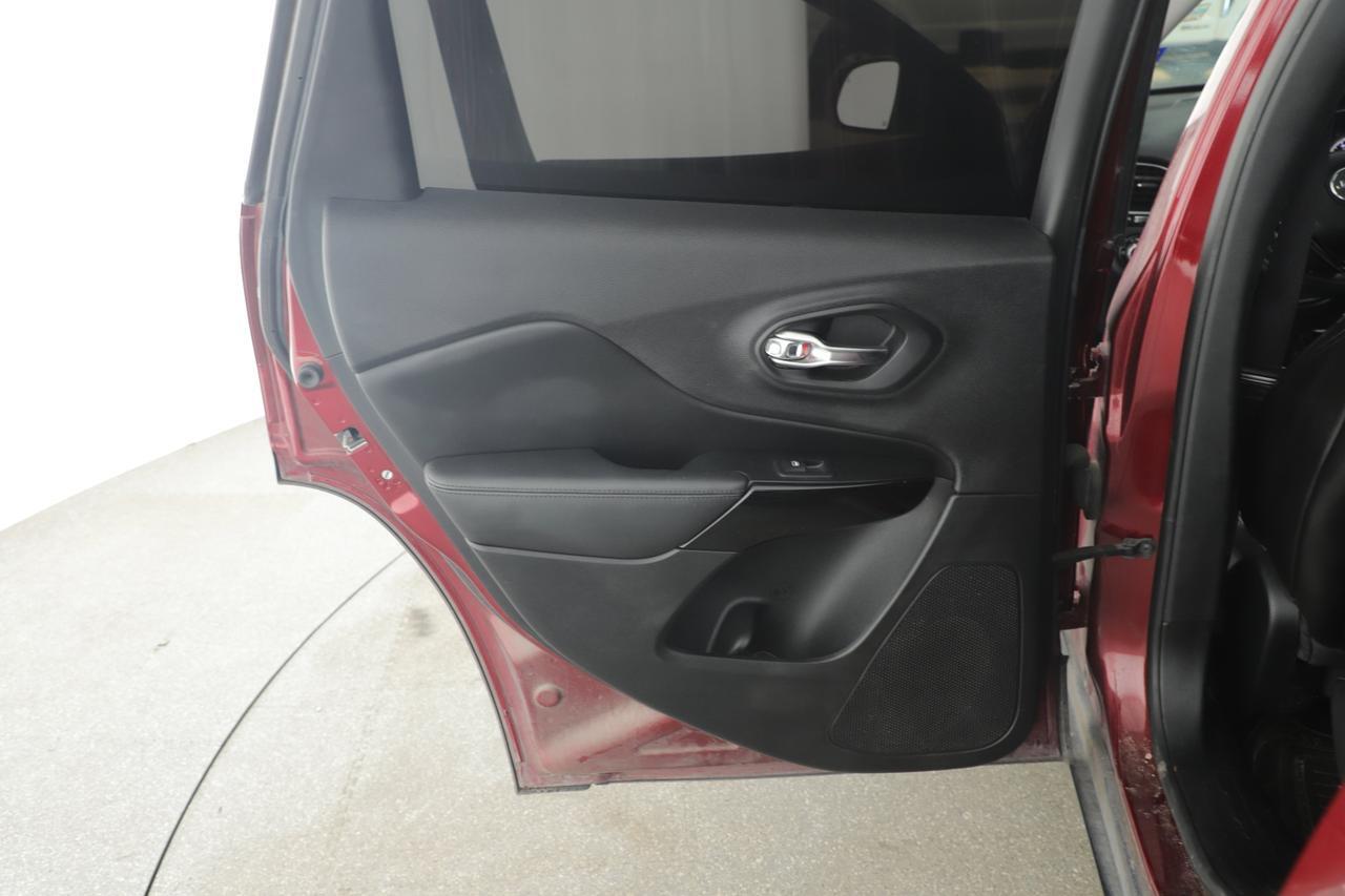 2019 Jeep Cherokee Altitude New Braunfels TX