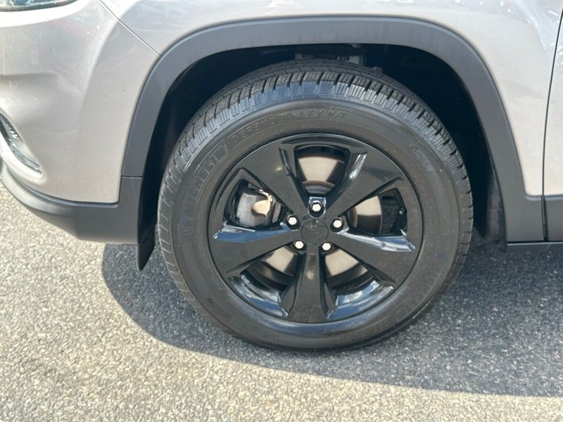 2019 Jeep Cherokee Altitude Worcester MA