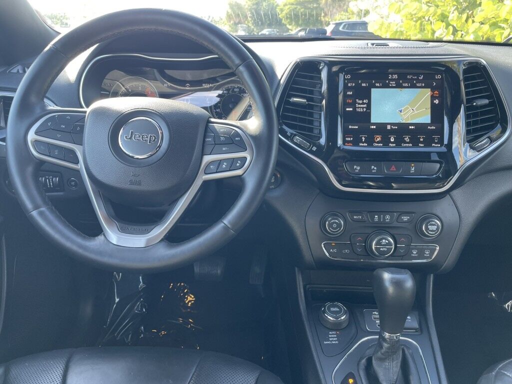 2019 Jeep Cherokee High Altitude~4X4~ADAPTIVE CRUISE CONTROL~APPROCH LIGHTS~BLIND SPOT WARNING~BUCKETS SEATS~COOLED SEATS~DRIVER ASSISTANCE PACKAGE~HEATED SEATS~PREMIUM SOUND SYSTEM~REMOTE ENGINE START Sarasota FL
