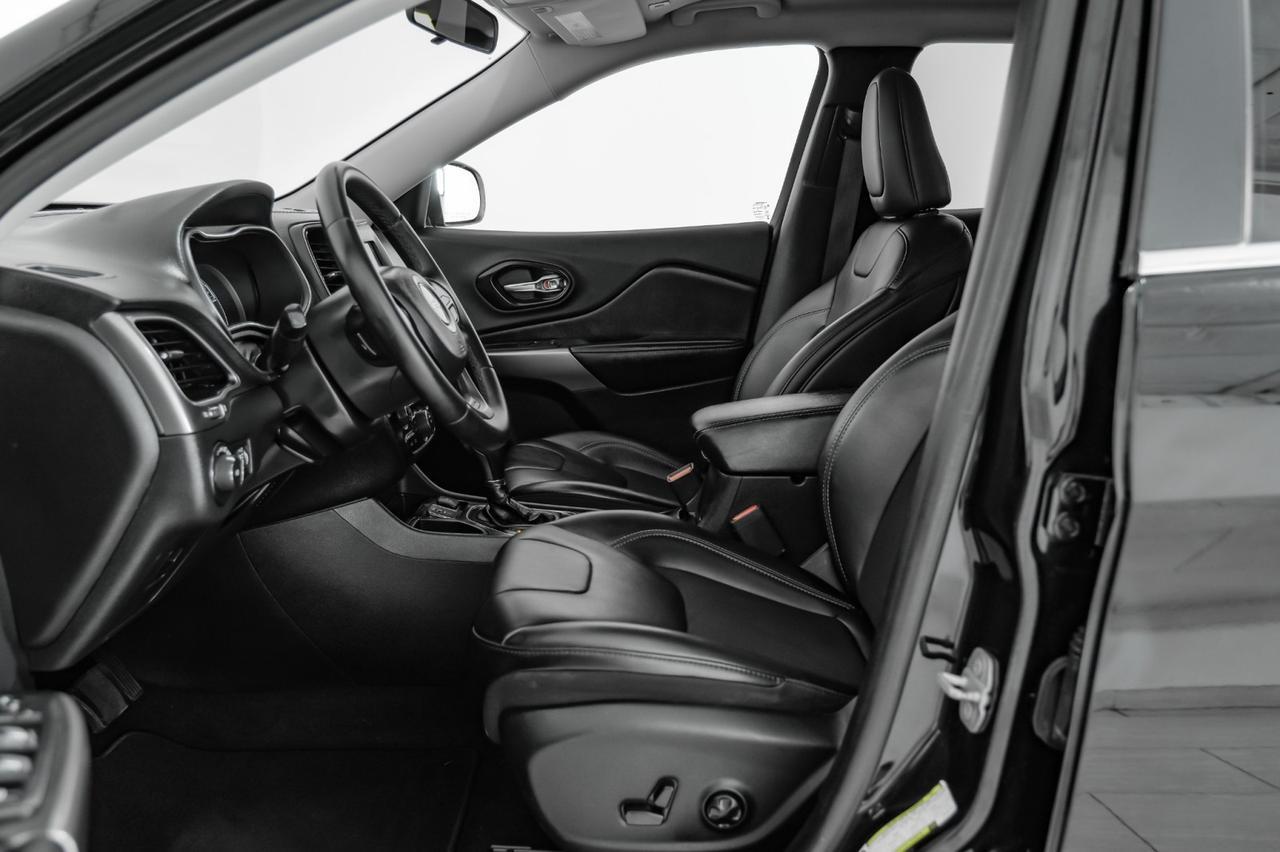 2019 Jeep Cherokee LATITUDE PLUS BLIND SPOT ASSIST REAR CAMERA KEYLESS STRAT BLUETOOTH POWER DRIVER SEAT Carrollton TX