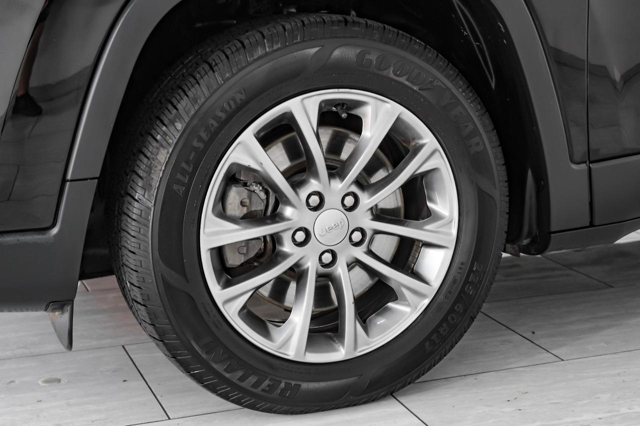 2019 Jeep Cherokee LATITUDE PLUS BLIND SPOT ASSIST REAR CAMERA KEYLESS STRAT BLUETOOTH POWER DRIVER SEAT Carrollton TX