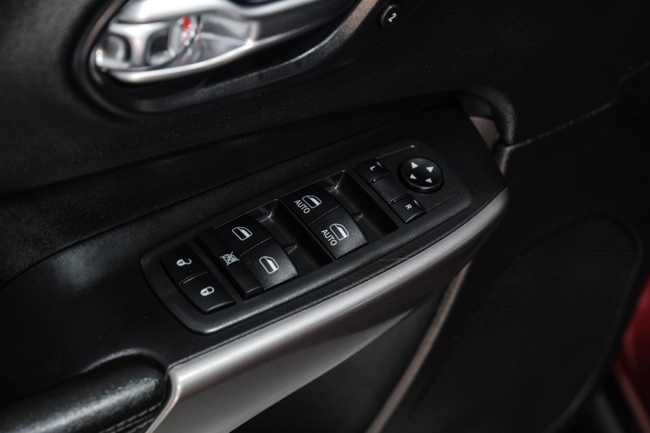 2019 Jeep Cherokee LIMITED 4WD BLIND SPOT NAVIGATION LEATHER HEATED SEATS REAR CAME Carrollton TX