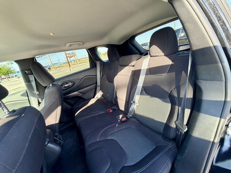 2019 Jeep Cherokee Latitude Del Rio TX