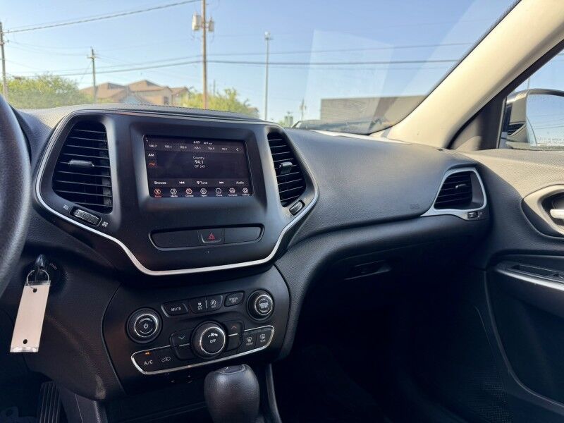 2019 Jeep Cherokee Latitude Del Rio TX