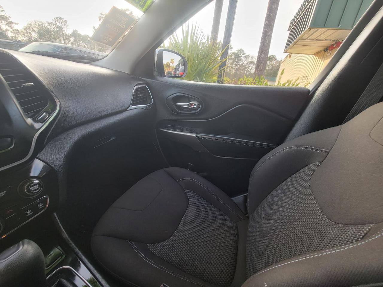 2019 Jeep Cherokee Latitude FWD Hardeeville SC