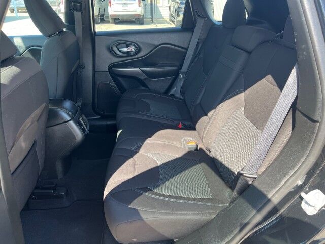 2019 Jeep Cherokee Latitude Gainesville TX