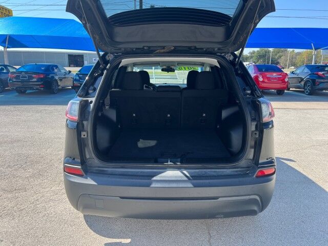 2019 Jeep Cherokee Latitude Gainesville TX