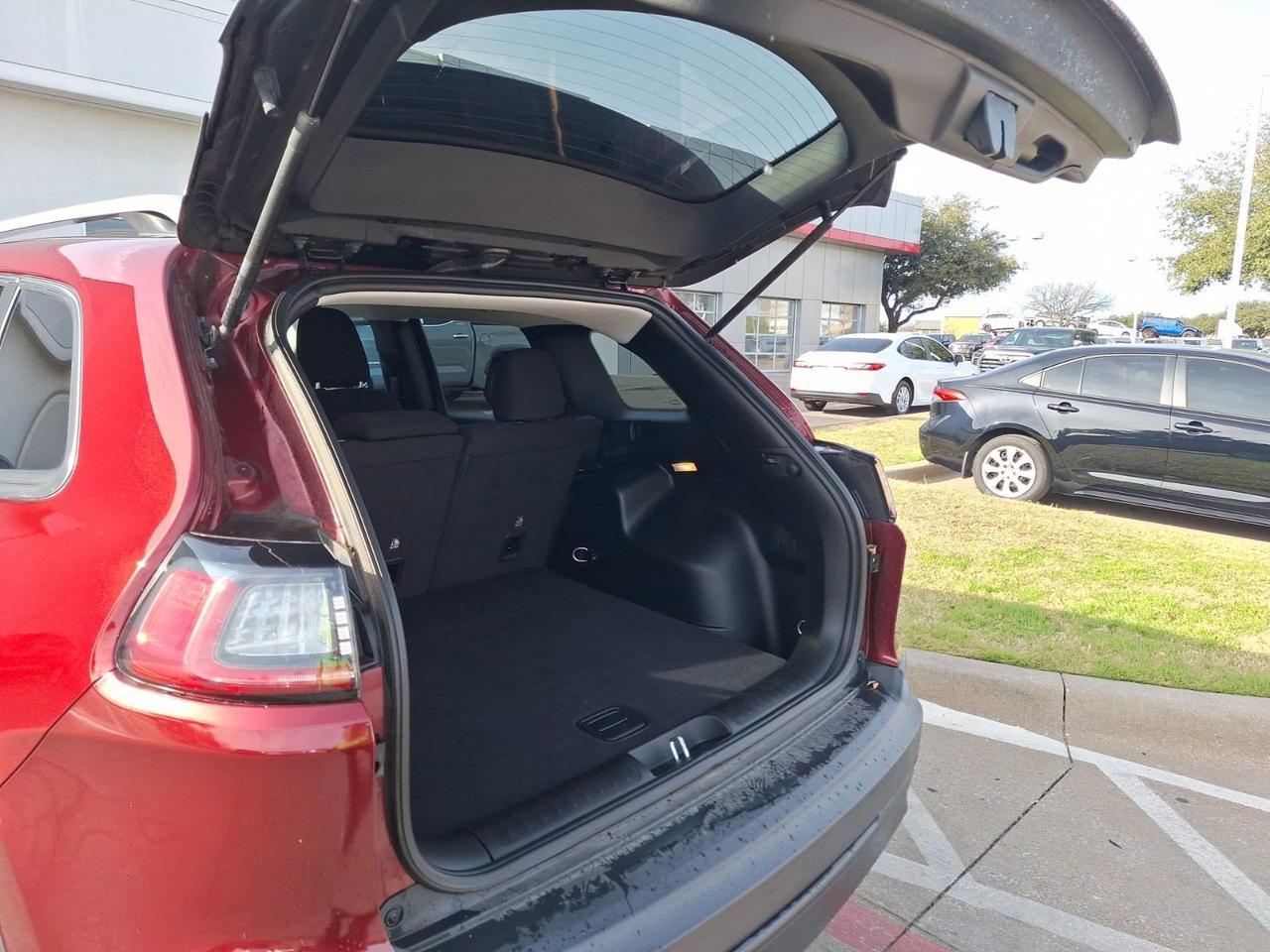 2019 Jeep Cherokee Latitude Hurst TX