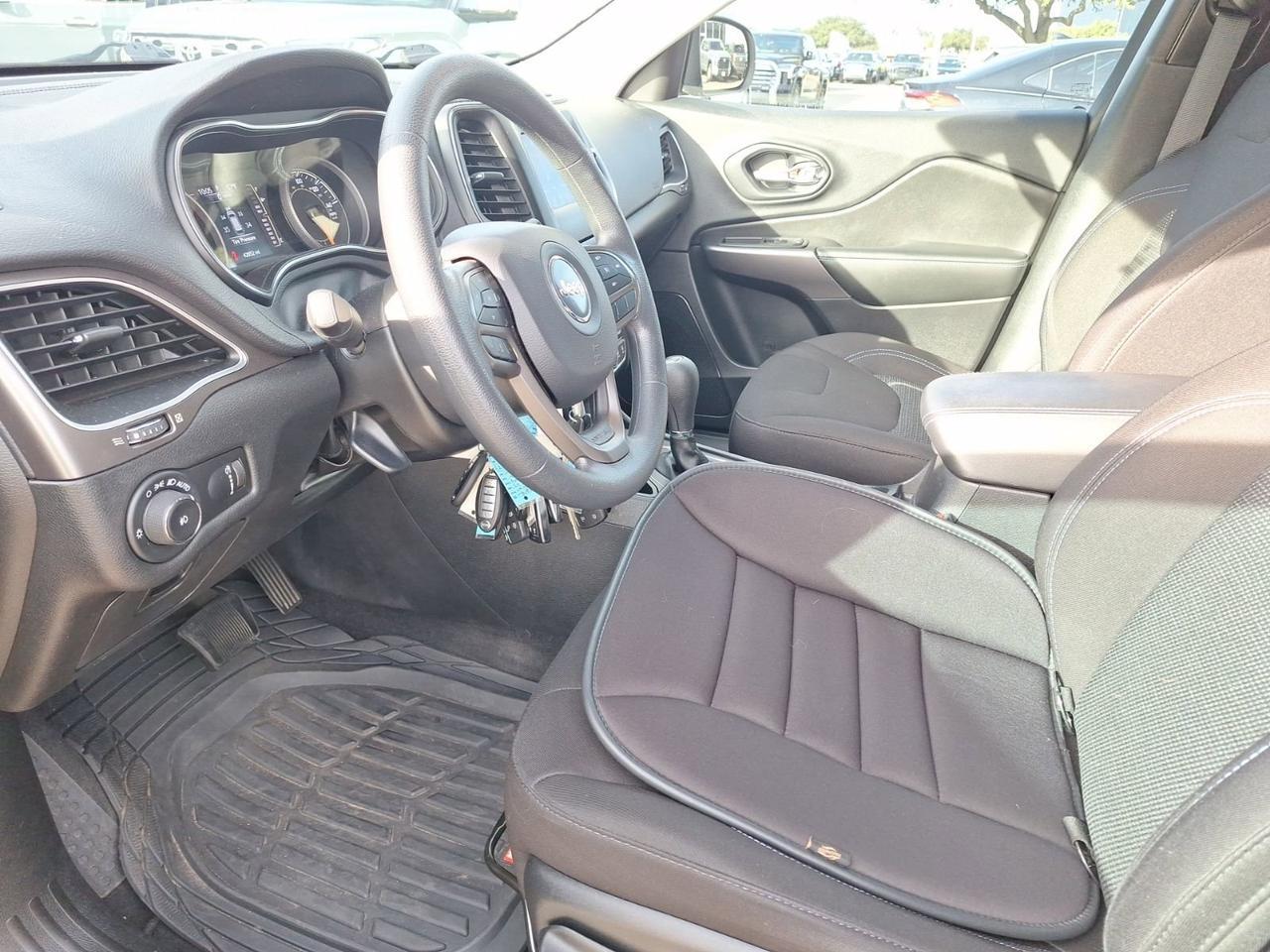 2019 Jeep Cherokee Latitude Hurst TX