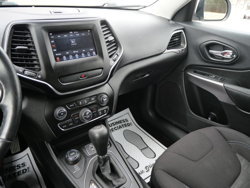 2019 Jeep Cherokee Latitude Mt Pleasant MI