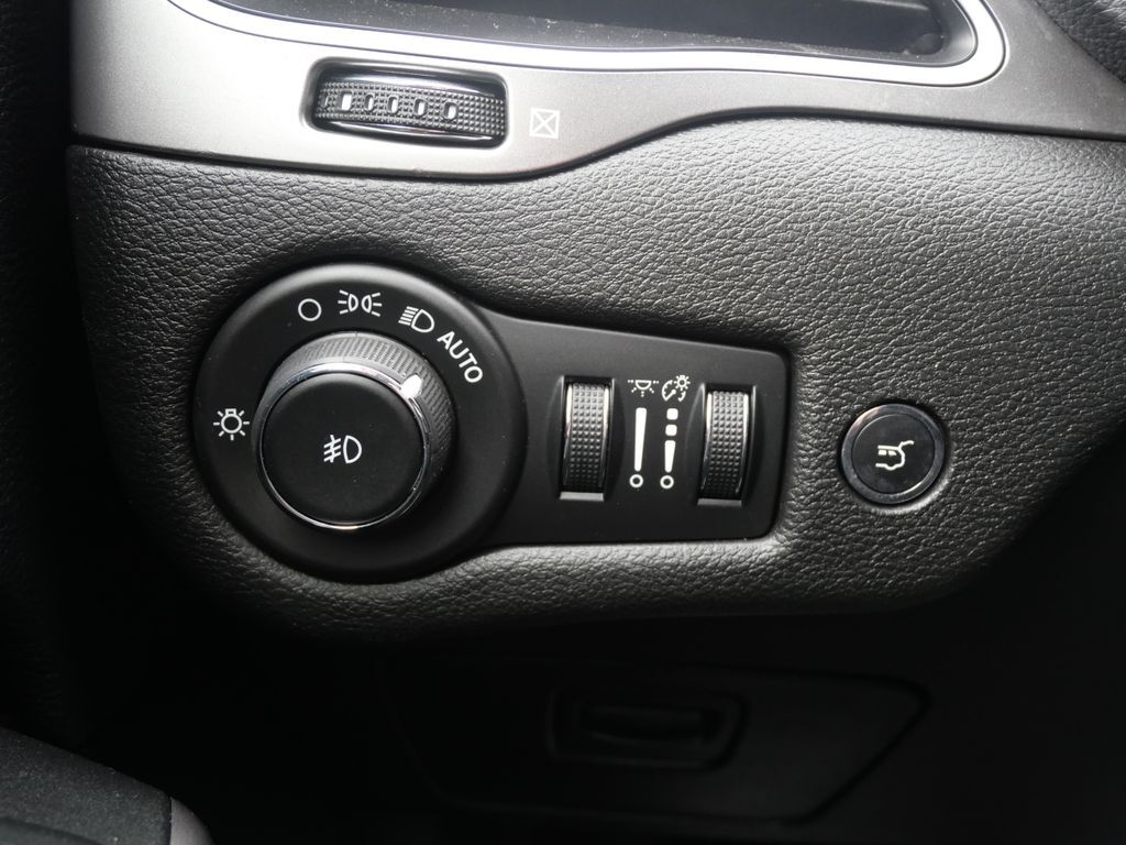 2019 Jeep Cherokee Latitude Mt Pleasant MI