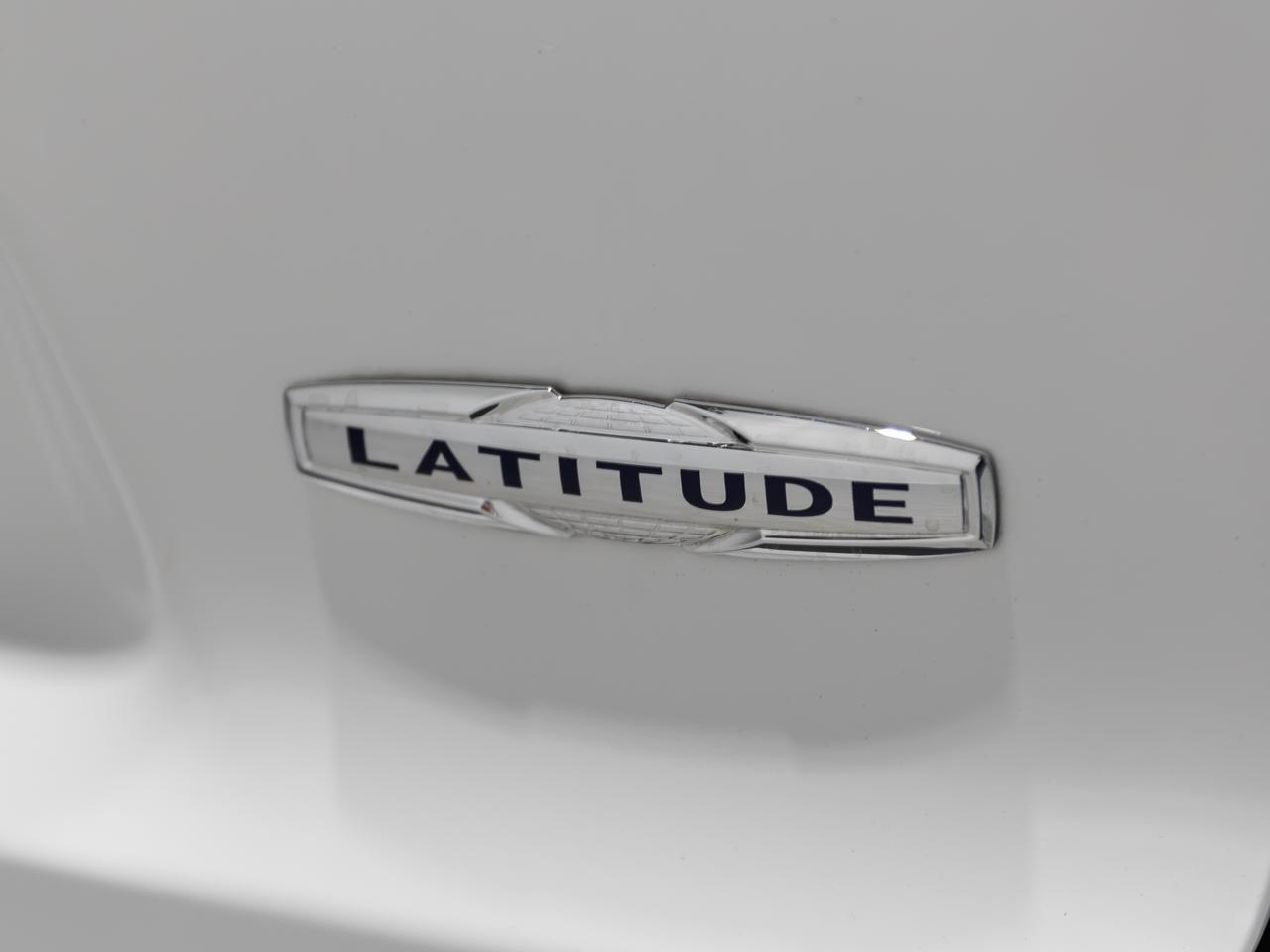 2019 Jeep Cherokee Latitude Plus 4WD Cranberry PA