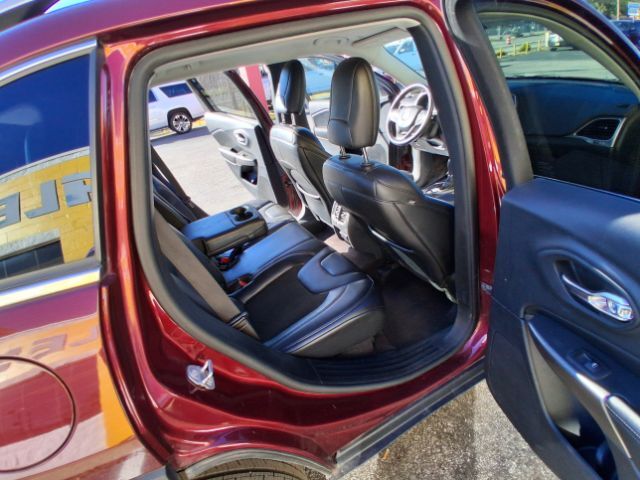 2019 Jeep Cherokee Latitude Plus 4x4 Indianapolis IN