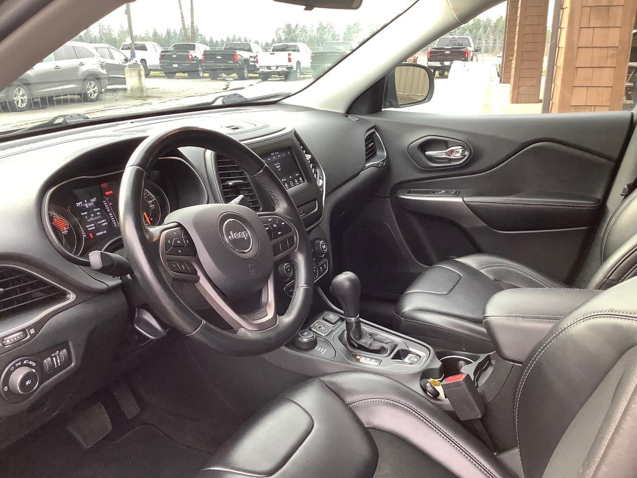 2019 Jeep Cherokee Latitude Plus 4x4 Hayden ID