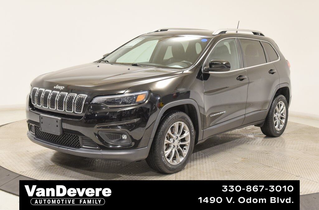 Used 2019 Jeep Cherokee Latitude Plus FWD