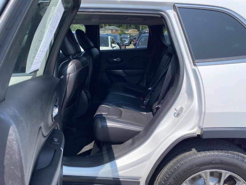 2019 Jeep Cherokee Latitude Plus Springfield PA