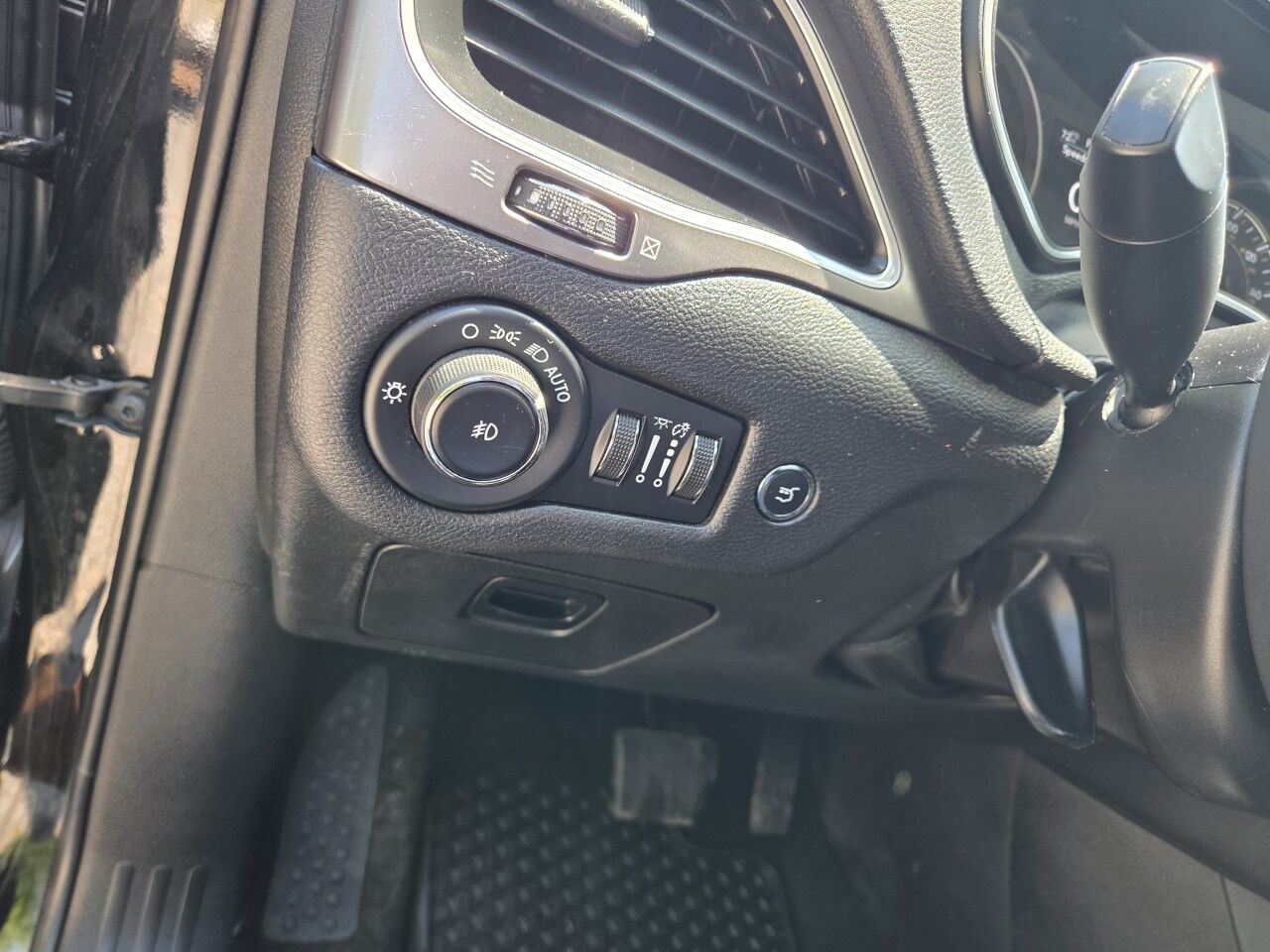 2019 Jeep Cherokee Latitude Plus Charlton MA