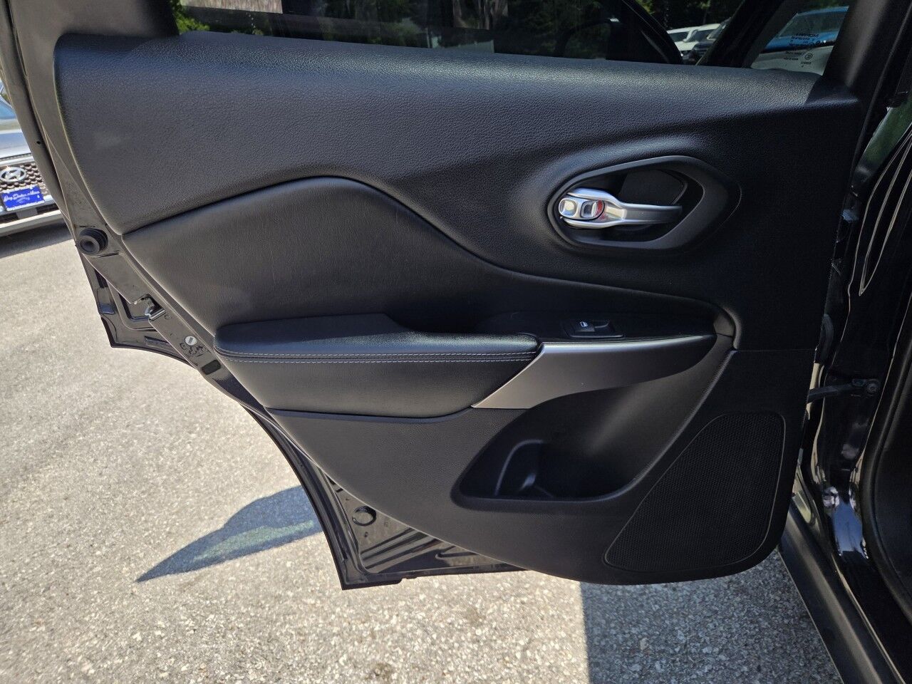 2019 Jeep Cherokee Latitude Plus Charlton MA